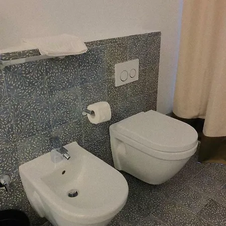 Torre Tresca 2 بيت ضيافة باري